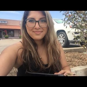 Meet your Posher, Maria