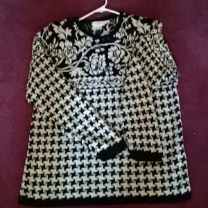 Long sleeved cotton sweater