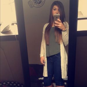 Meet your Posher, Andrea