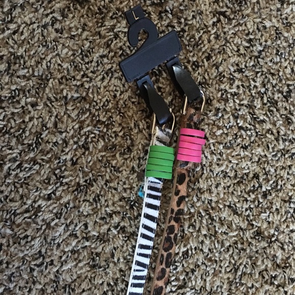 2 skinny belts