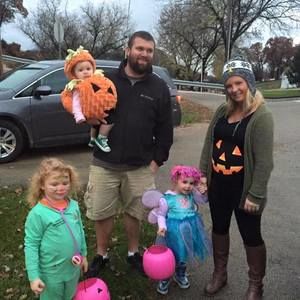 Meet your Posher, Abby