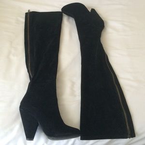 STEVE MADDEN BLACK BOOTS