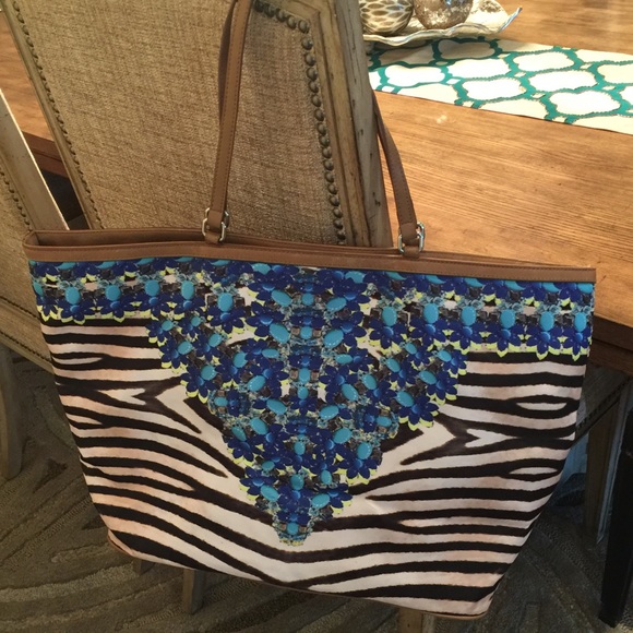 Stella & Dot hand bag.