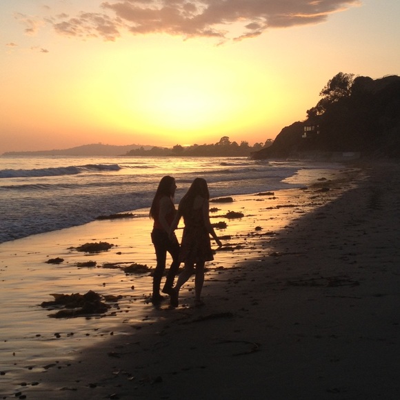 Meet your Posher, Julie - Picture 2 of 4