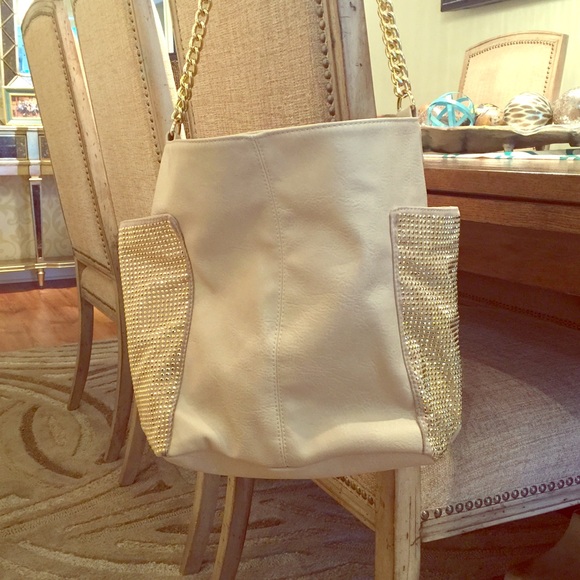 Steve Madden handbag.