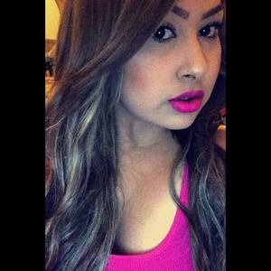 Meet your Posher, Angie