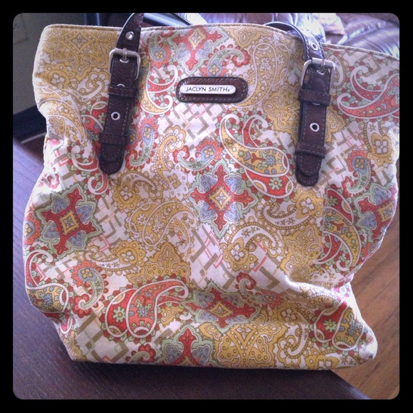 Jaclyn Smith purse