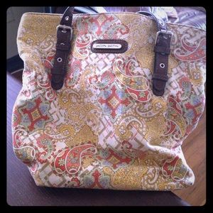 Jaclyn Smith purse