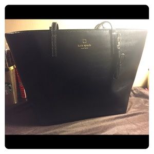 Kate Spade New York Sawyer Street Maxi Tote