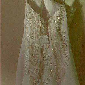Wedding dress