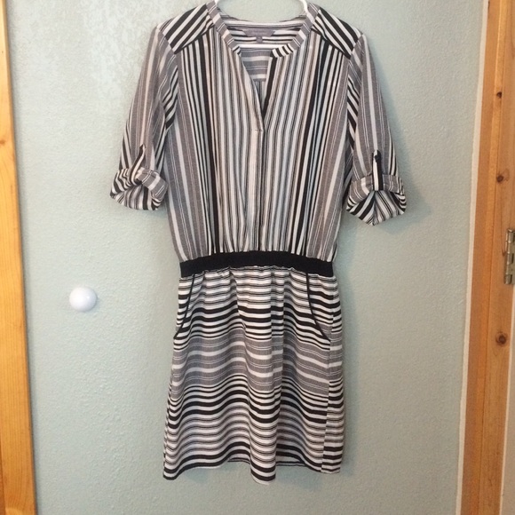 Black and white Daisy Fuentes dress from Kohls