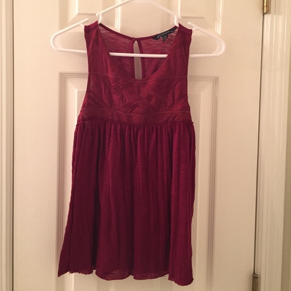 Burgundy American Eagle tank top!