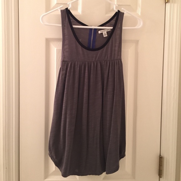Dark gray American Eagle tank!