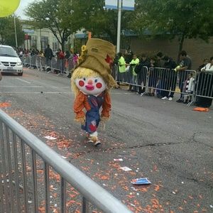 Meet your Posher, Cynthia