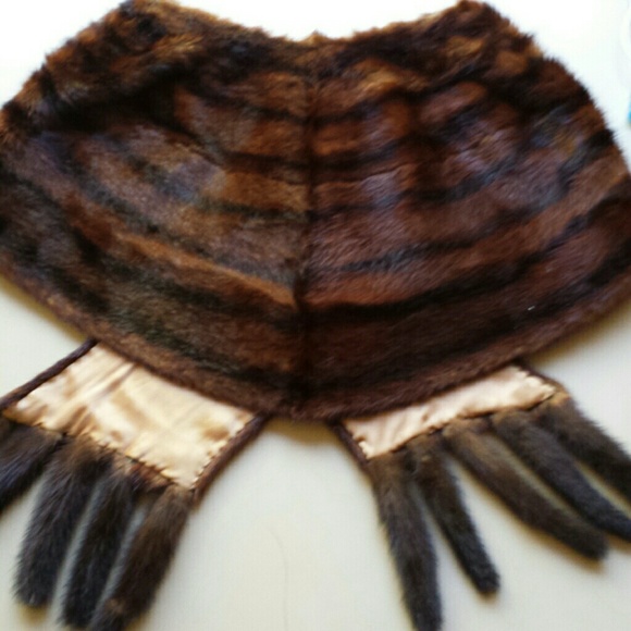Vintage mink stole family heirloom up for auction