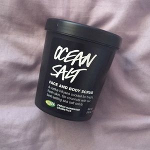 Lush Ocean Salt Scrub