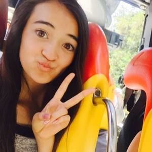 Meet your Posher, Tiffany