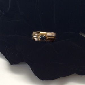 Bracelet w/ Black ONYX Center