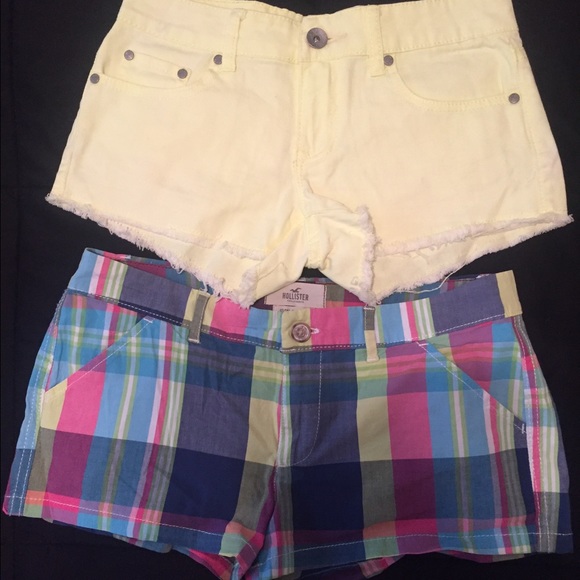 BOGO!! Buy one for $8 get the other for free💕