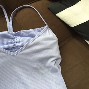 Lululemon tank with built in shelf bra -periwinkle