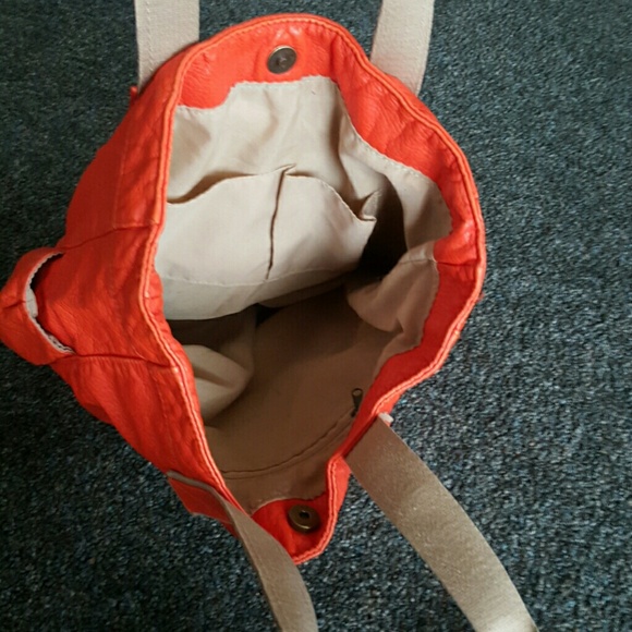 Purse - Picture 3 of 3