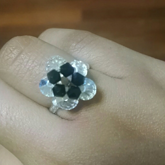 Swarovski ring - Picture 2 of 2