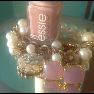 🎀Kate spade🎀 Lavender stud earrings!