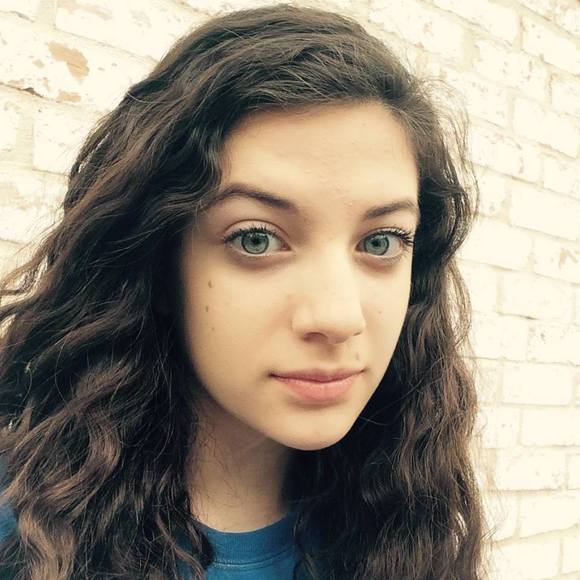 Meet your Posher, Michaella