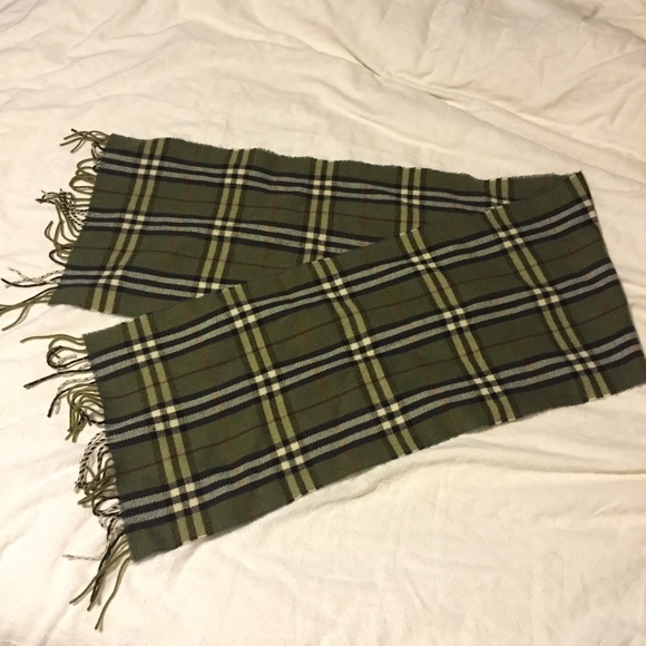 Super soft winter scarf (burberry pattern)