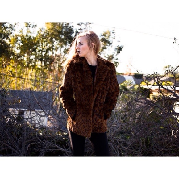 Buuuutifil Burning Man Festival Fur Cheetah Jacket