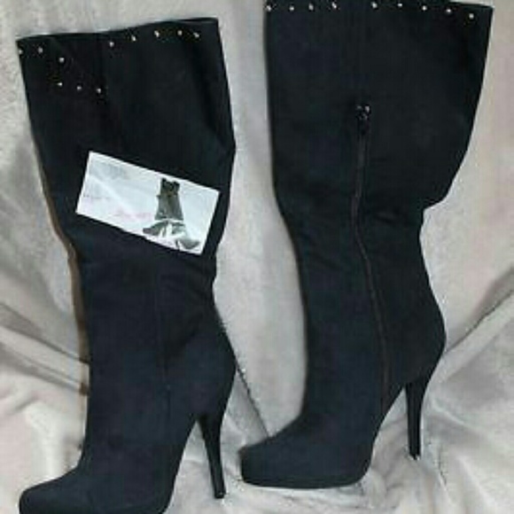New Paula Abdul  Studded**Let It Go Sale***