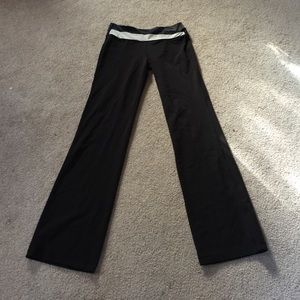 Lululemon 10 tall!