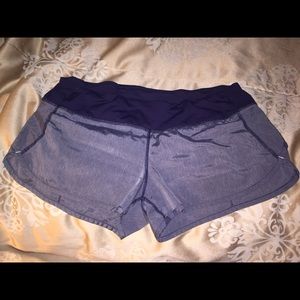 Women's Lululemon Speed Shorts Size 8