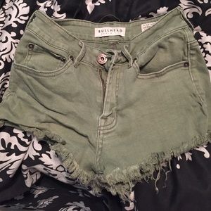 Bullhead Highwaisted shorts