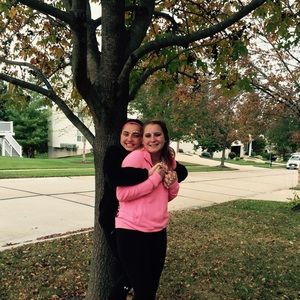 Meet your Posher, Tahlor