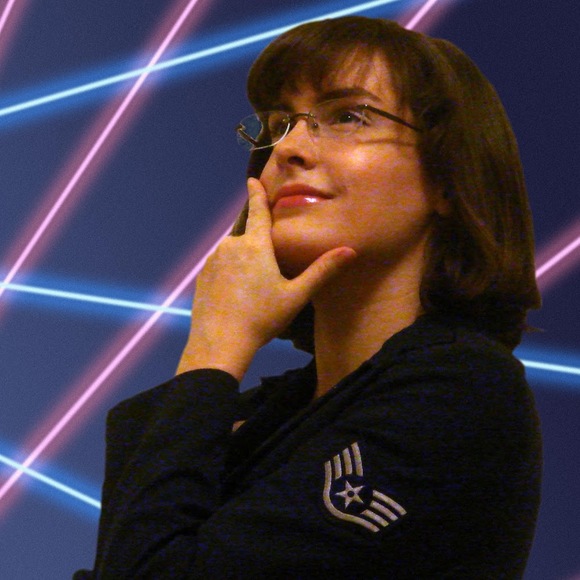 Meet your Posher, Elizabeth