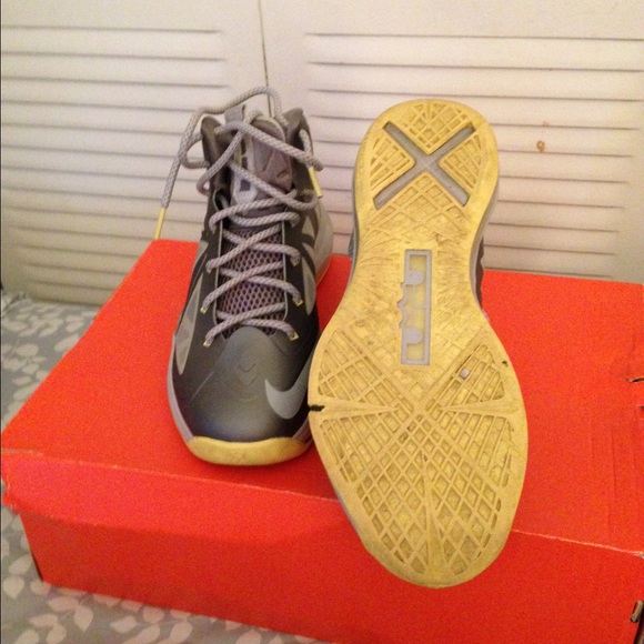 Lebrons - Picture 3 of 4