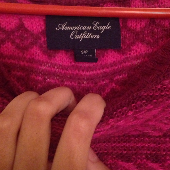 American eagle sweater! - Picture 3 of 4
