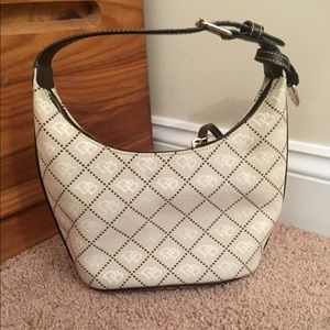 Small Dooney and Bourke purse