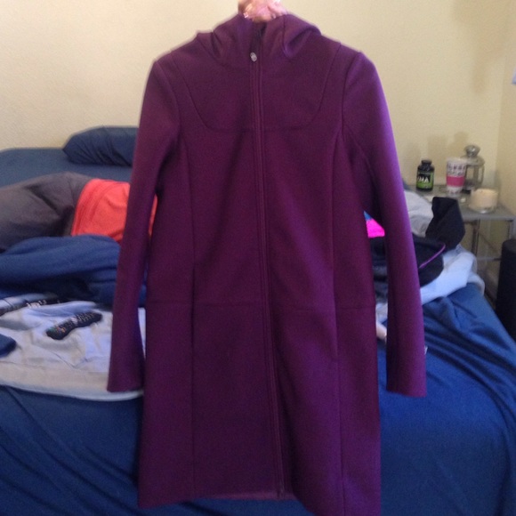 Lululemon city softshell jacket - Picture 1 of 4