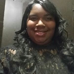 Meet your Posher, Janay