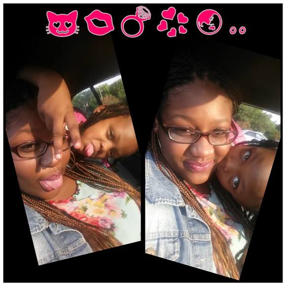 Meet your Posher, Zaddie - Picture 1 of 1