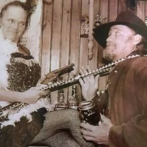 Meet your Posher, Sandy