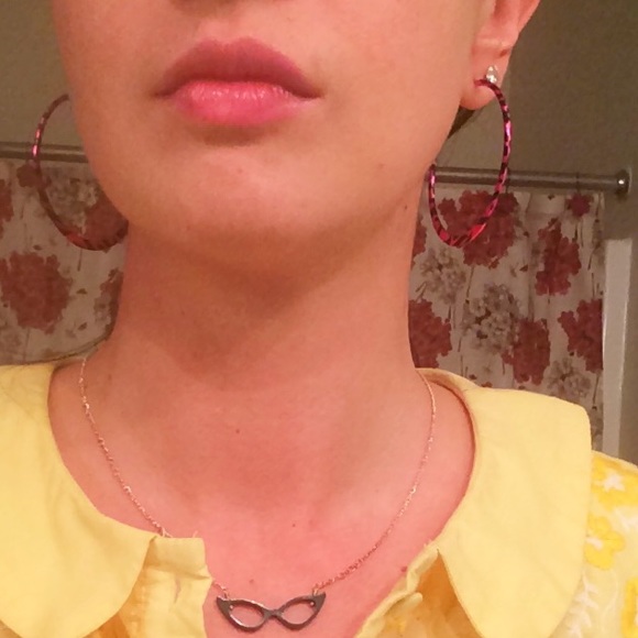 3 pairs unique, fun earrings - Picture 4 of 4