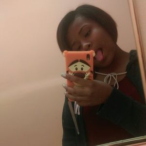 Meet your Posher, Aniya