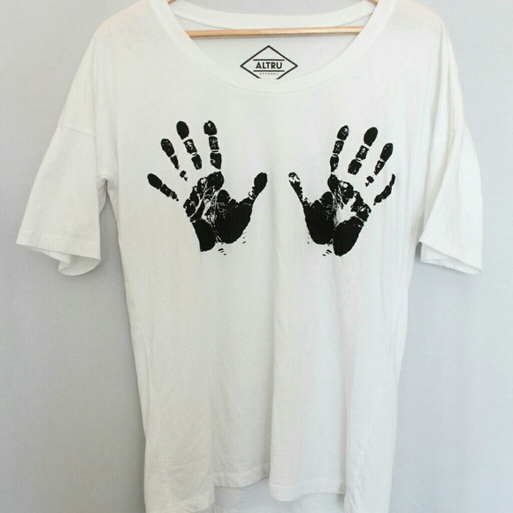Hands Off Boyfriend T-shirt - Picture 2 of 3