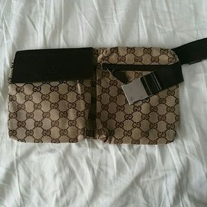 Gucci fannypack