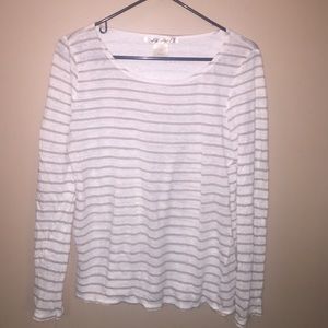 Max studio cream and gold long sleeve