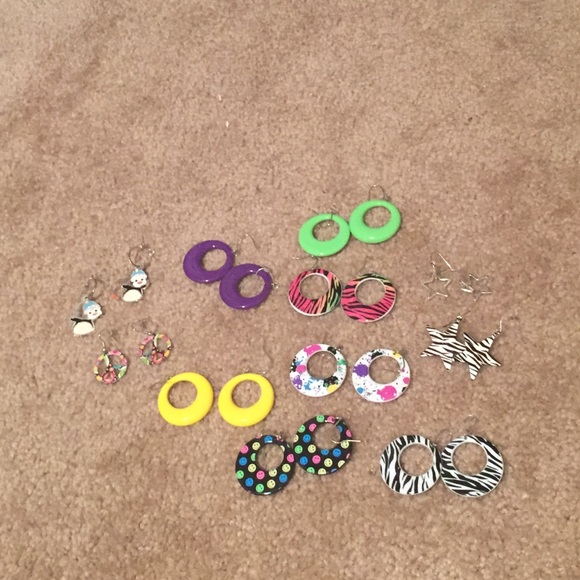 11 pairs of  girl earrings!💖