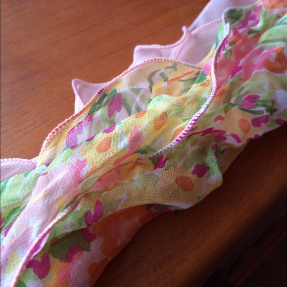 Floral ruffle scarf